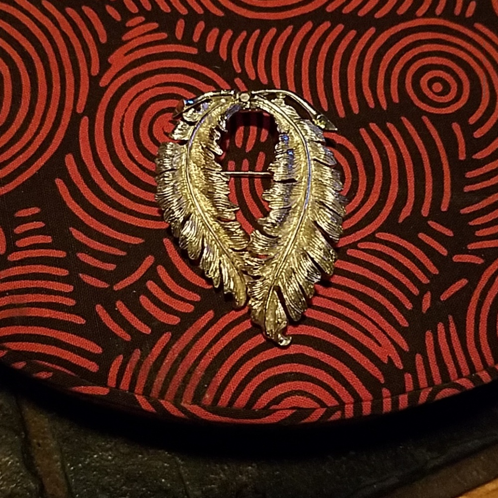 Vintage Brooch jewelry